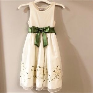 Youngland 6 Floral Formal Party Holiday Dress